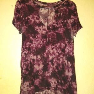 Breezy maroon tye dye top.